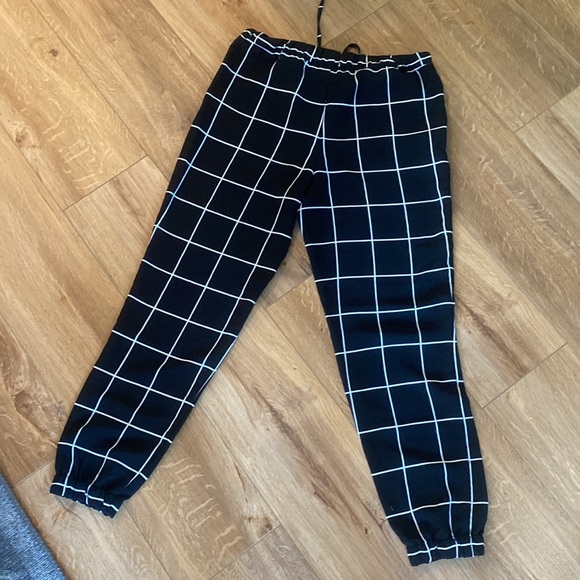 Merona black windowpane joggers pull on with pockets and drawstring small - Picture 8 of 8